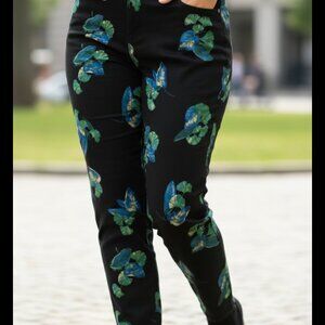 Bold Elements, Curvy Skinny, Size 22W, Black Floral Pants